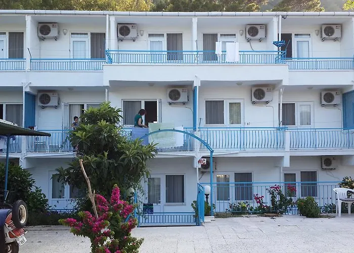 Atici 3* أنطاليا